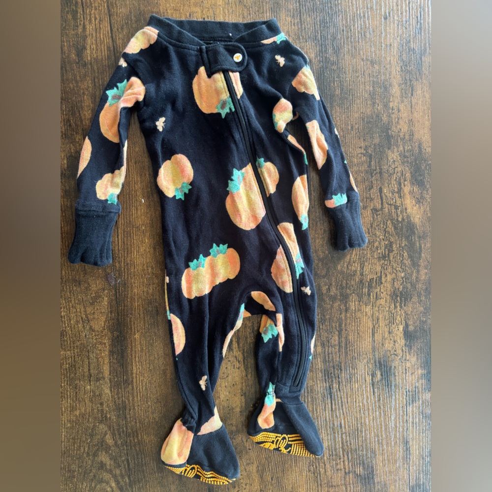 Burt's Bees Black and Orange Pumpkin Kids Footie